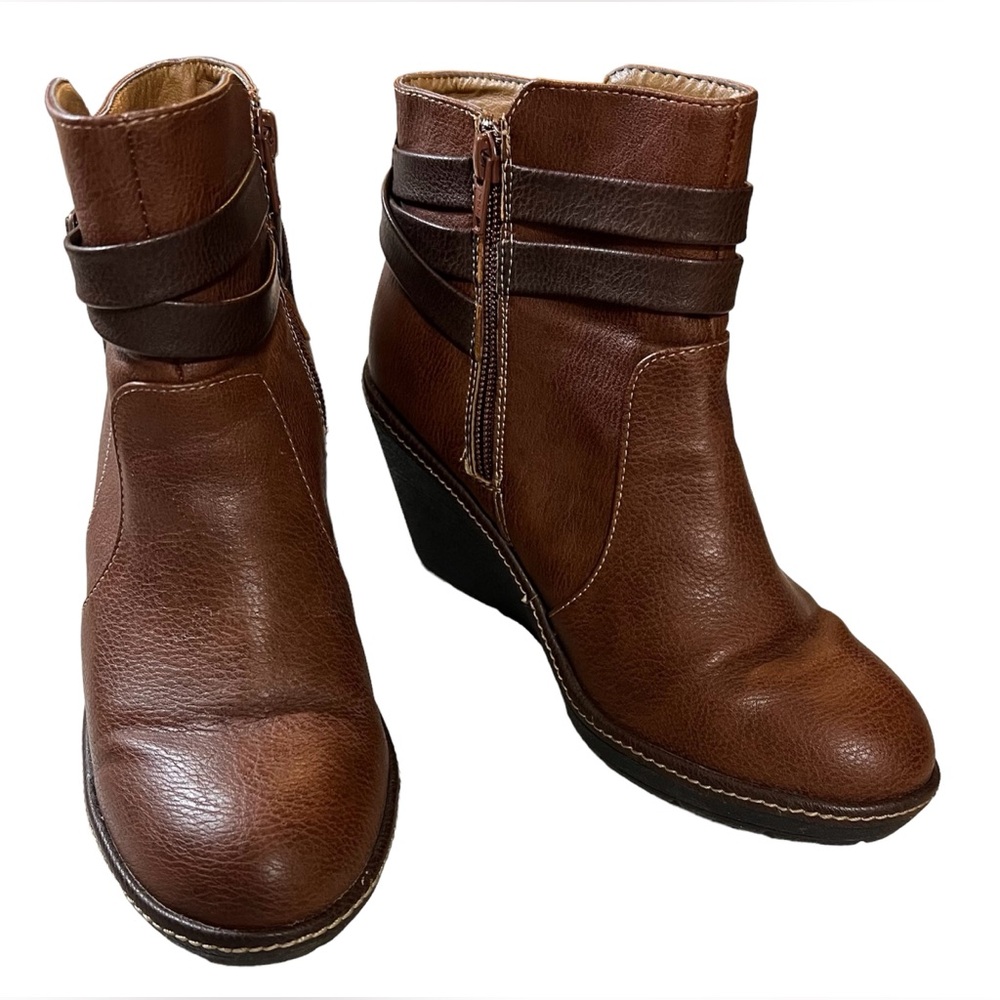 Croft & Barrow “Ortholite” brown wedge platform zipper ankle boots SZ 7